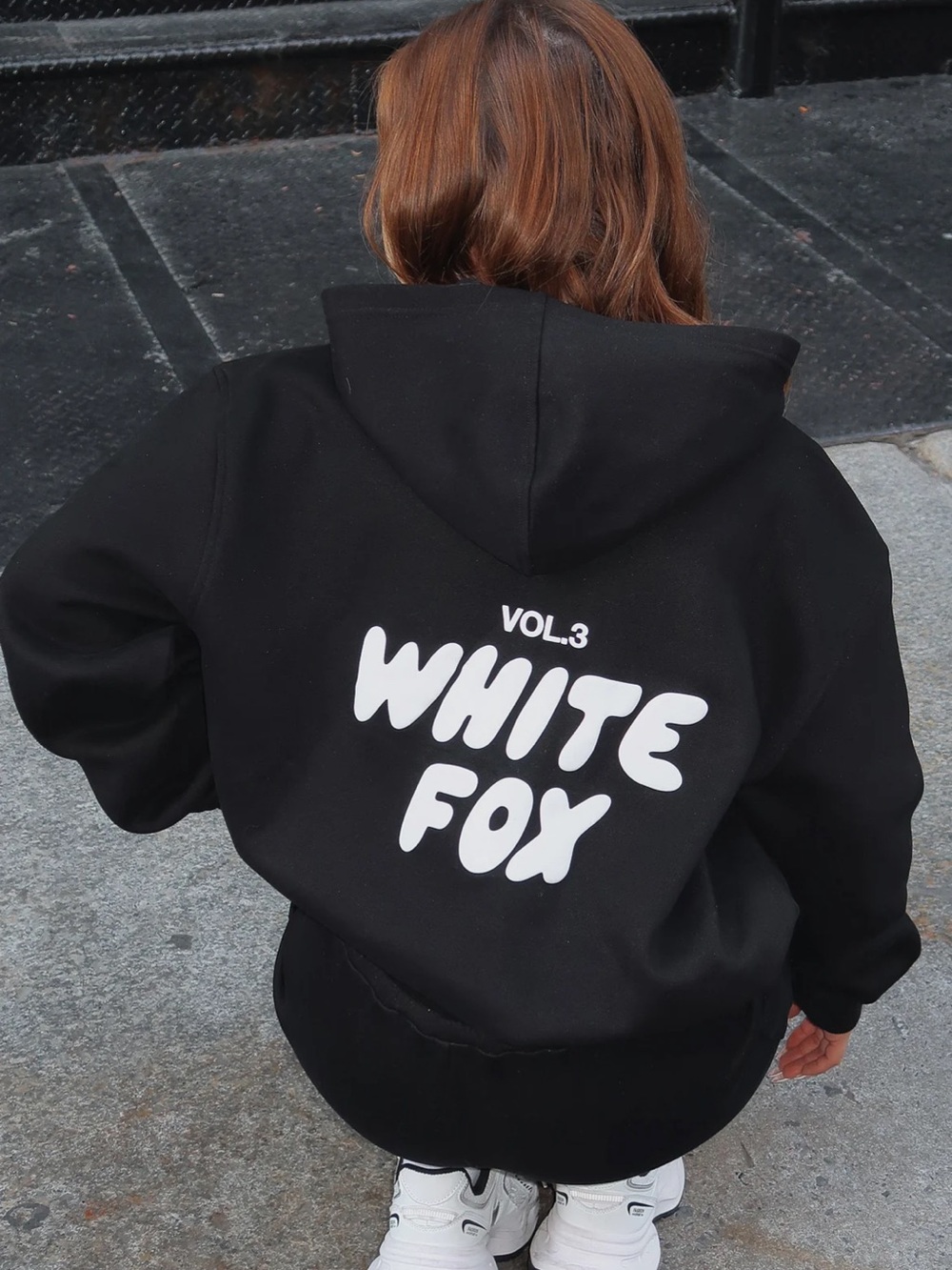 SET White Fox Boutique Offstage Monochrome Hoodie and Sweats - Picture 2 of 5